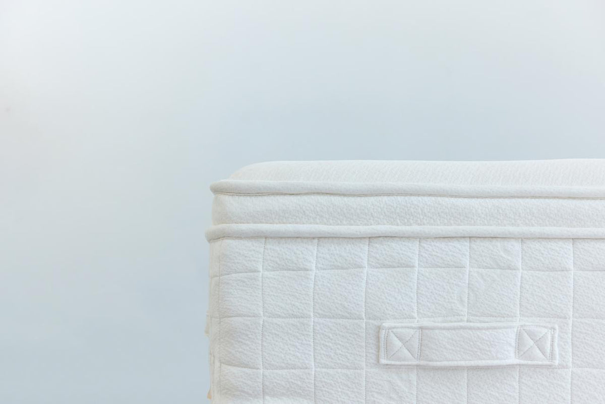 Avocado Luxury Organic Mattress – Pillow Top Plush